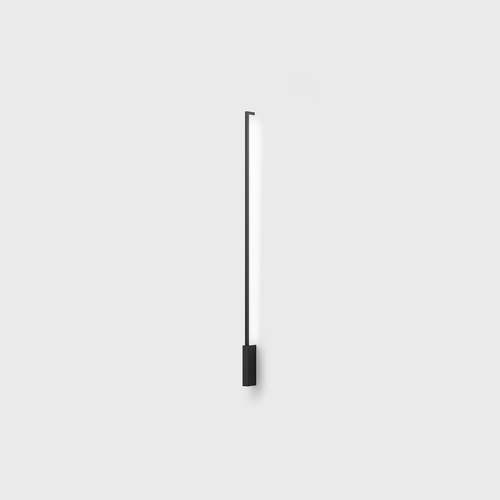 Surface mounted luminaire ROD. H 1500mm, sp90mm, w35mm, 18...